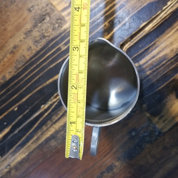 Super cute Hand made jug - heavy - appears to be pewter - Picture 9 of 10